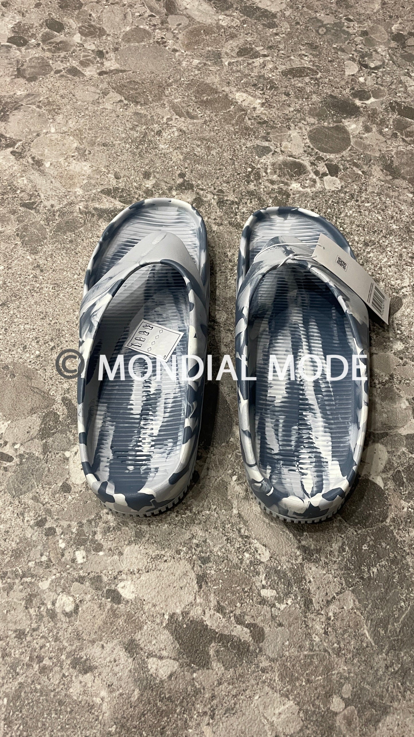 NIKE FV5645-002