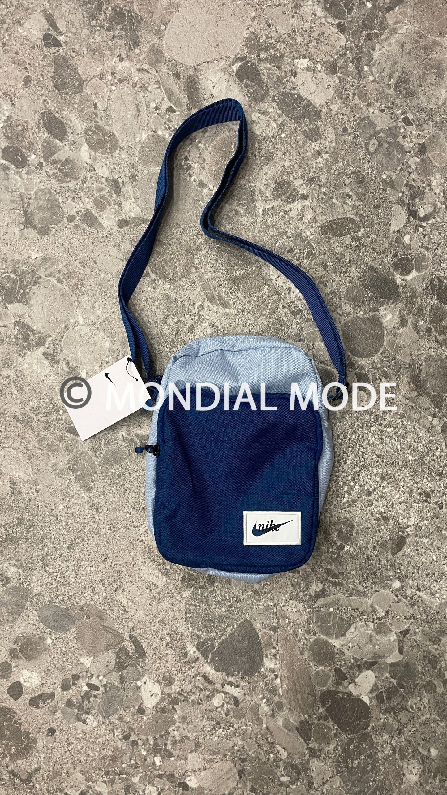 NIKE BA5809-440