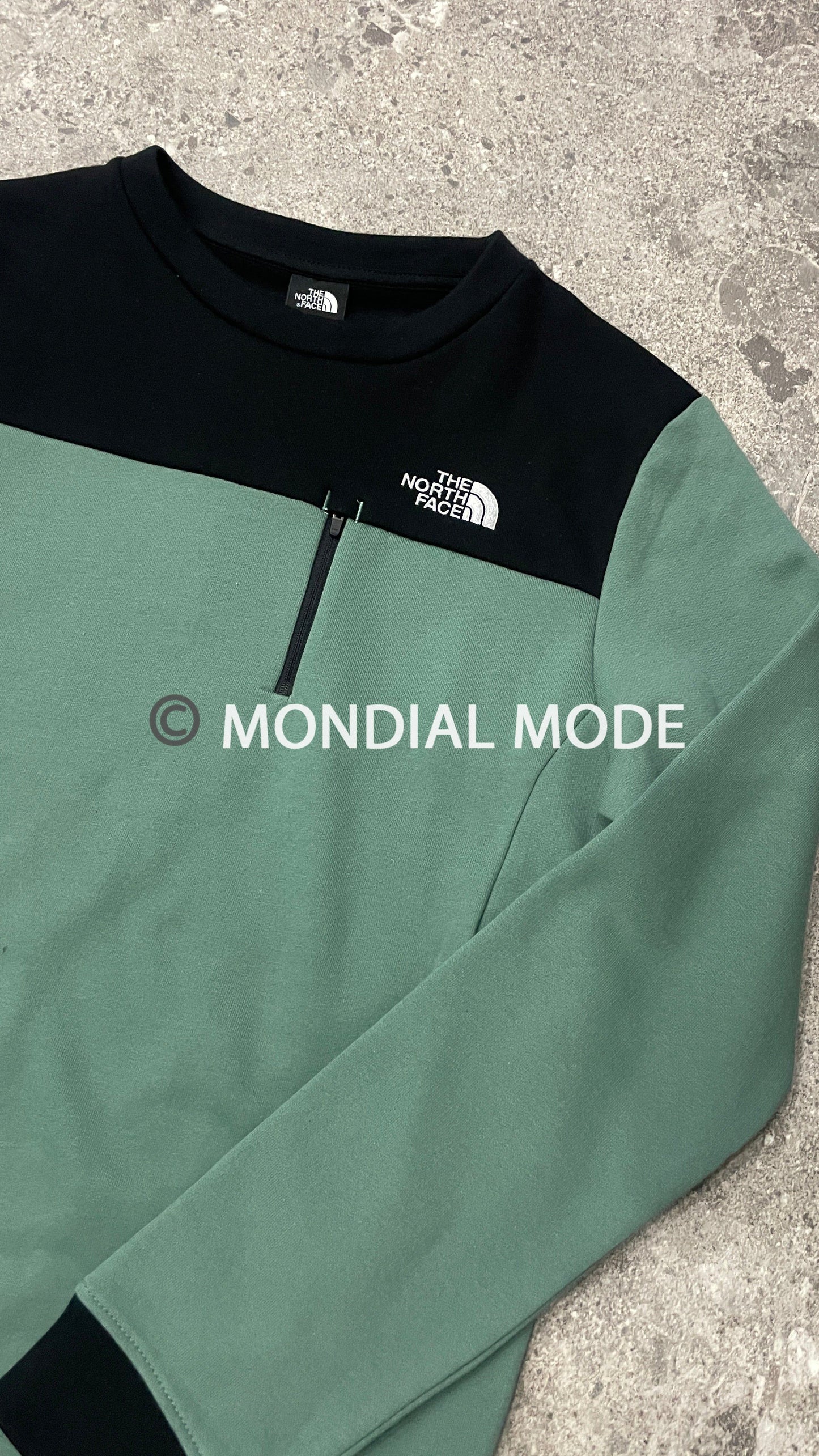 THE NORTH FACE PULL
