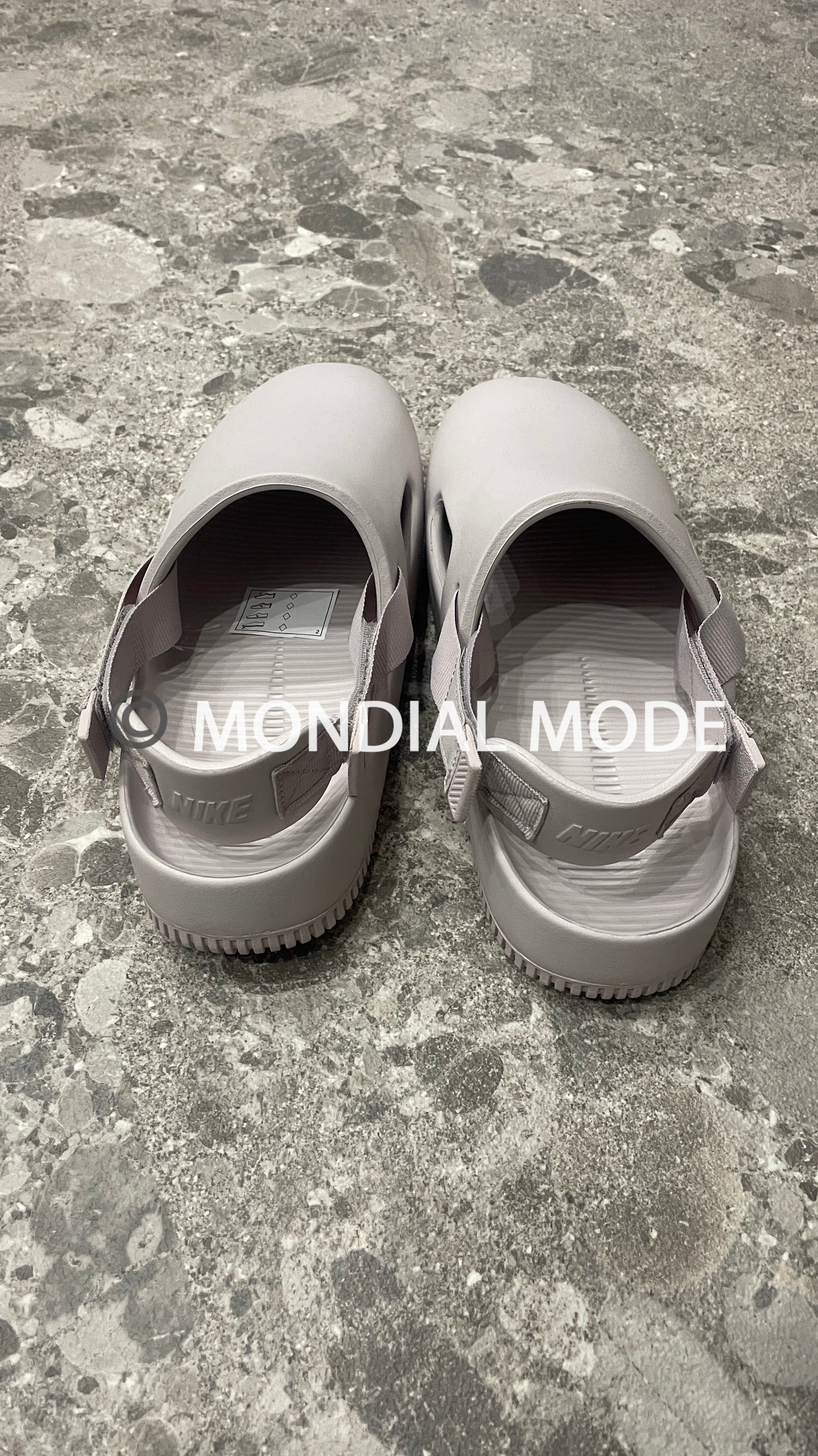 NIKE FB2185-003