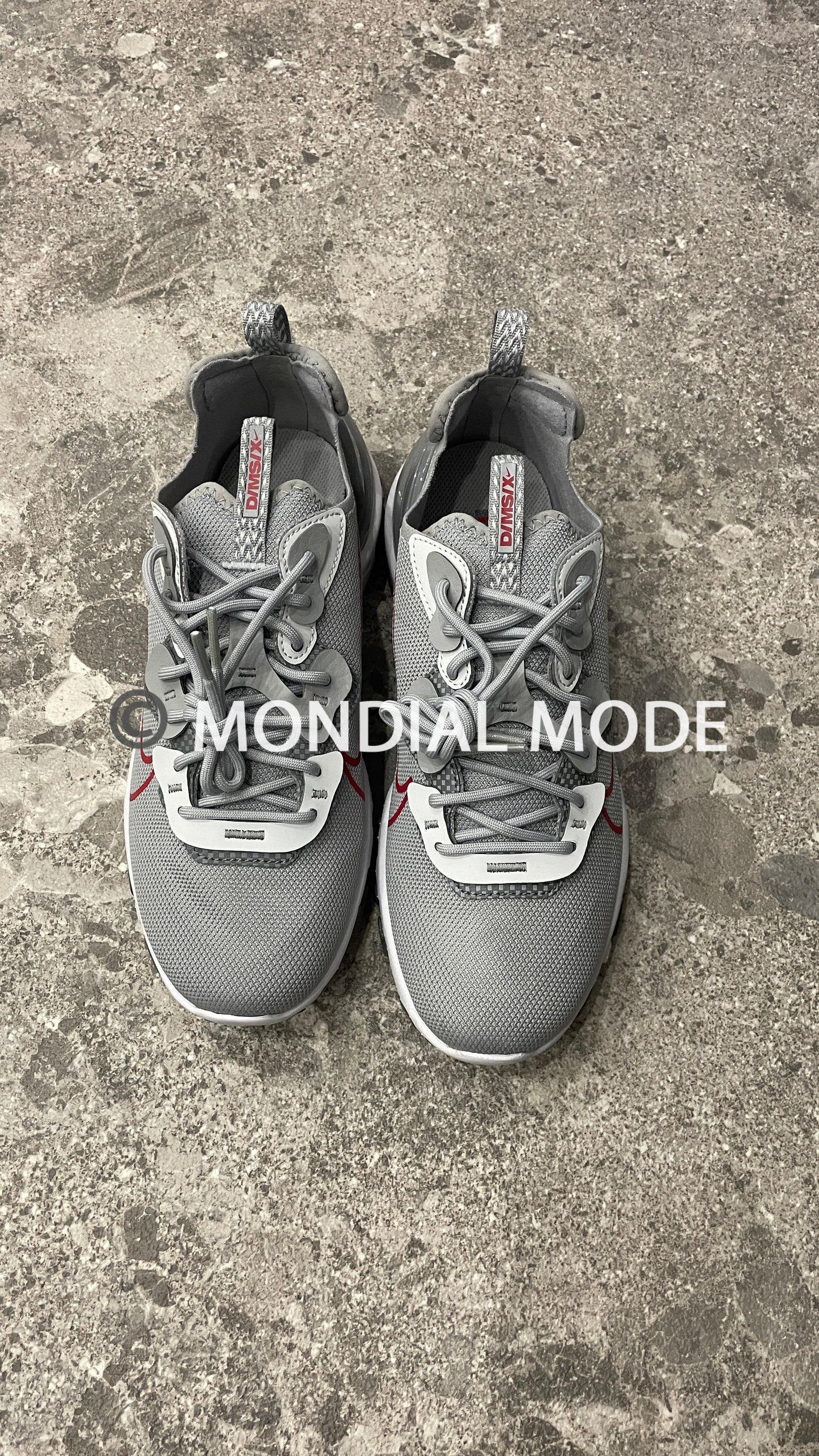 NIKE DM9460-002