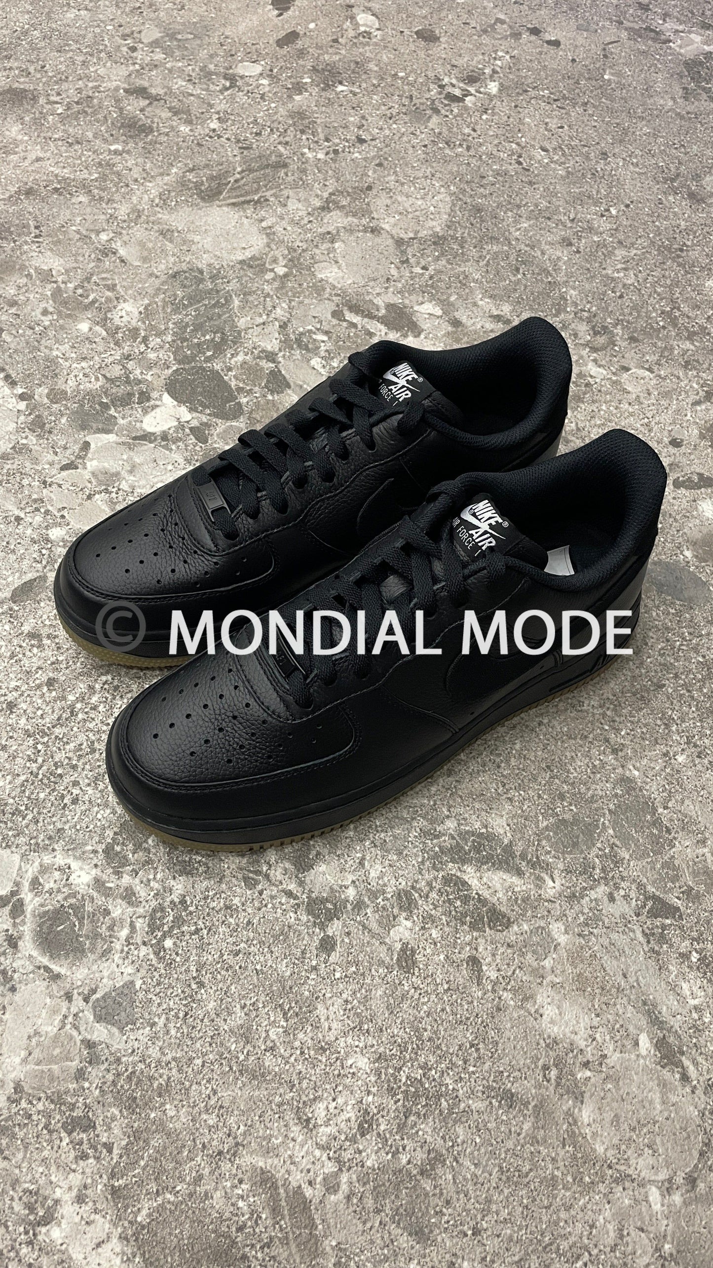 NIKE DV3892-900