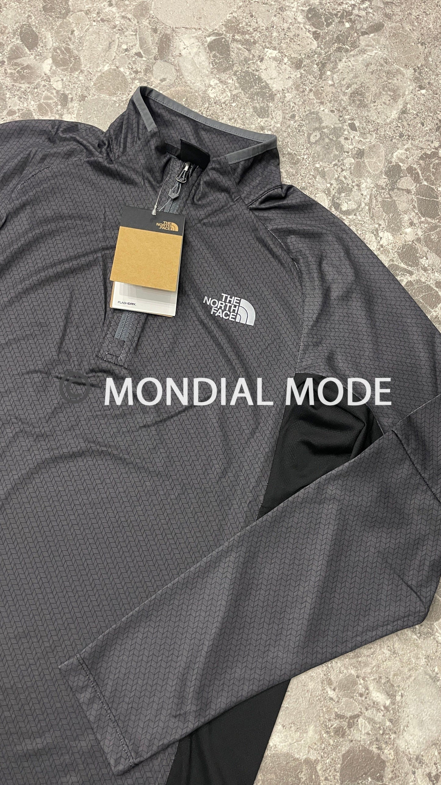 THE NORTH FACE 1/4 ZIP
