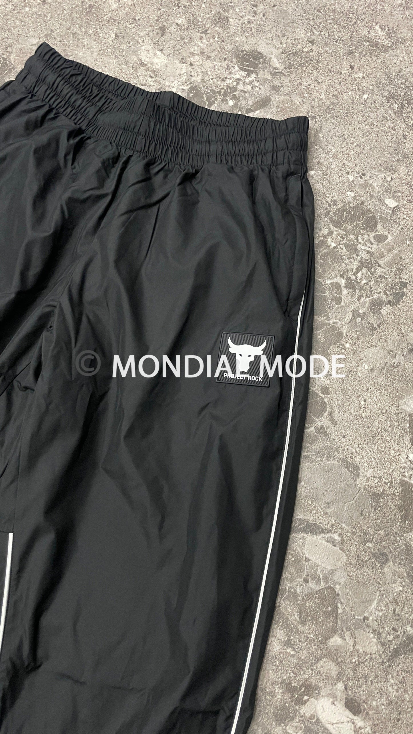 UNDER ARMOUR 1377426