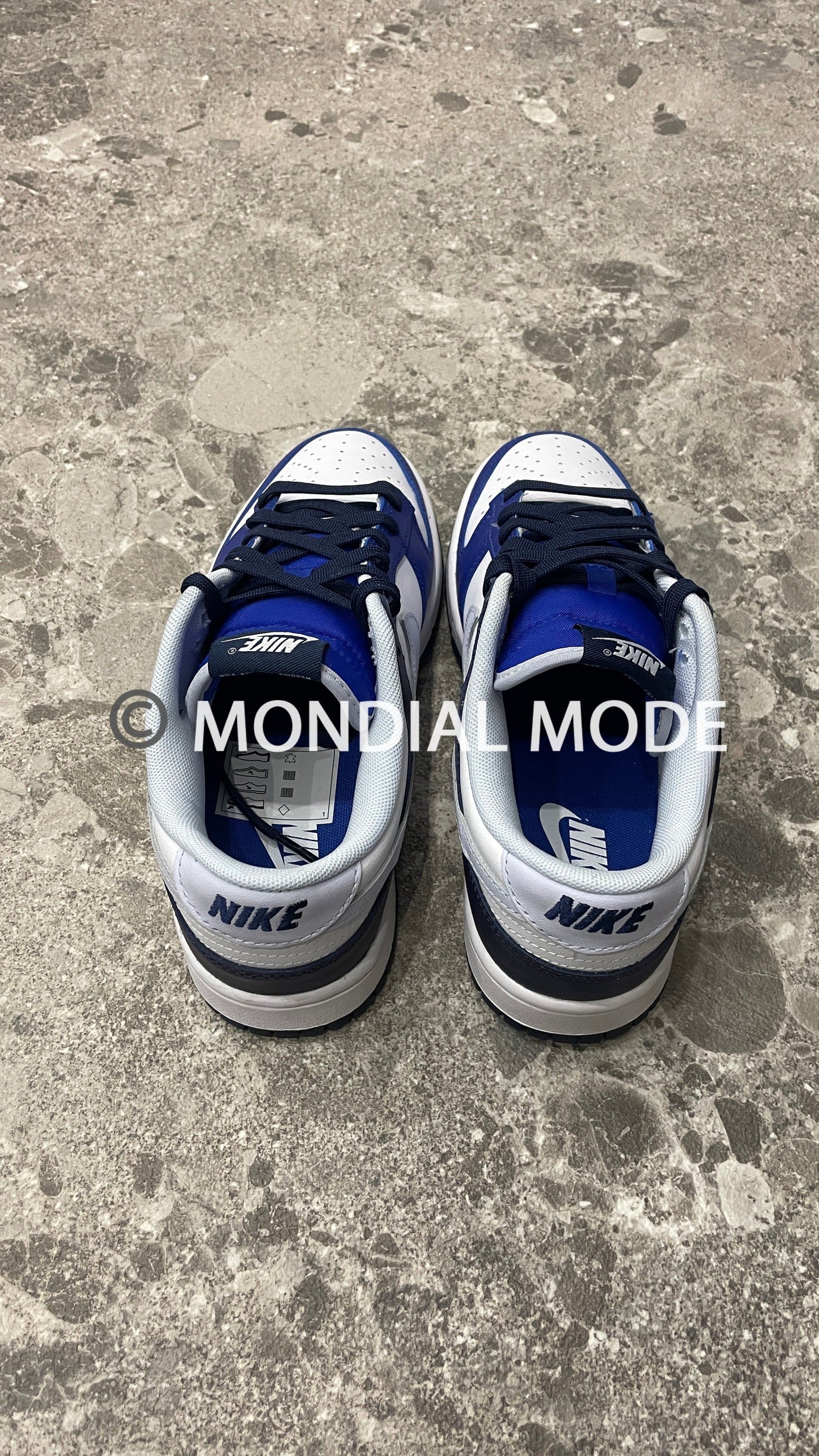 NIKE FQ8826-100
