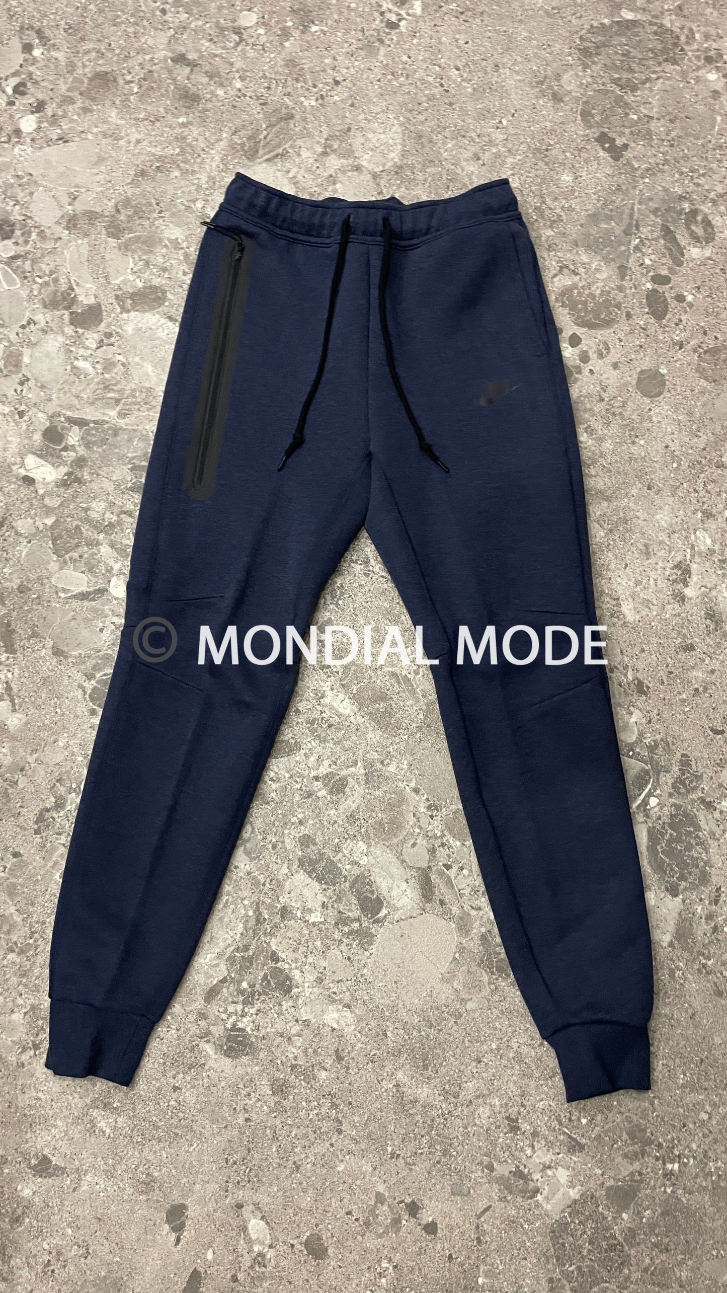 NIKE TECH FLEECE TRACKSUIT