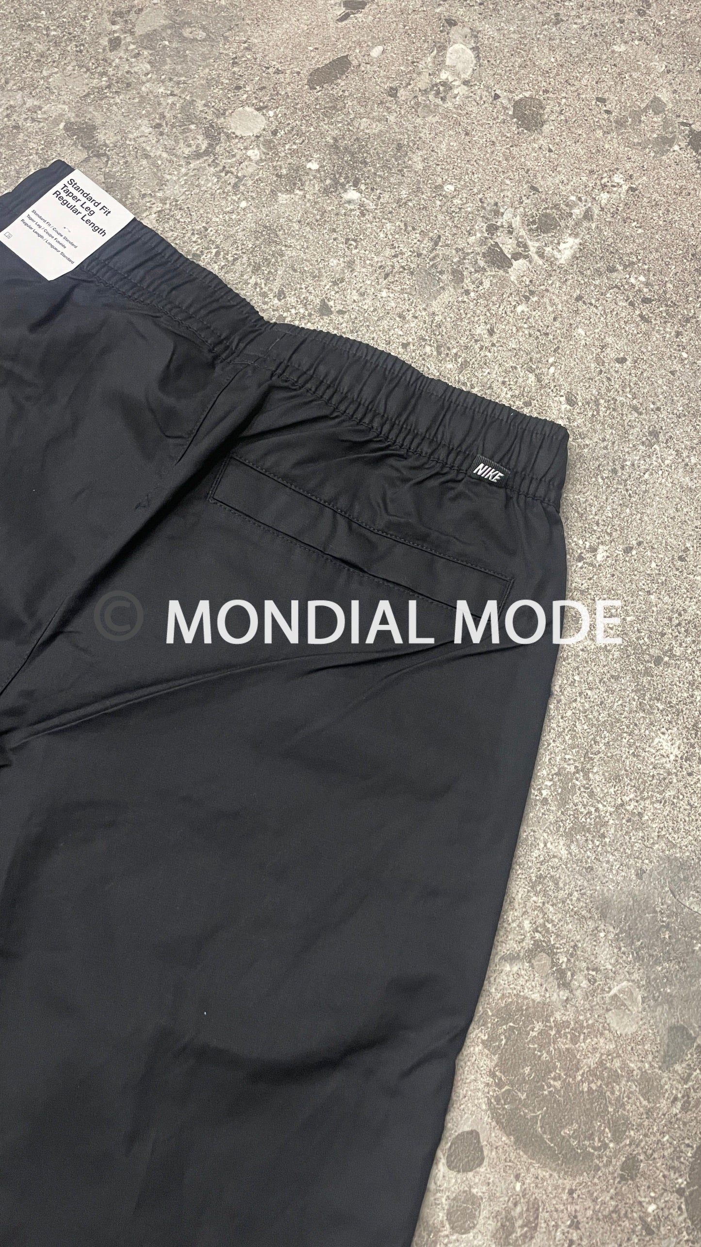 NIKE DD5310-010