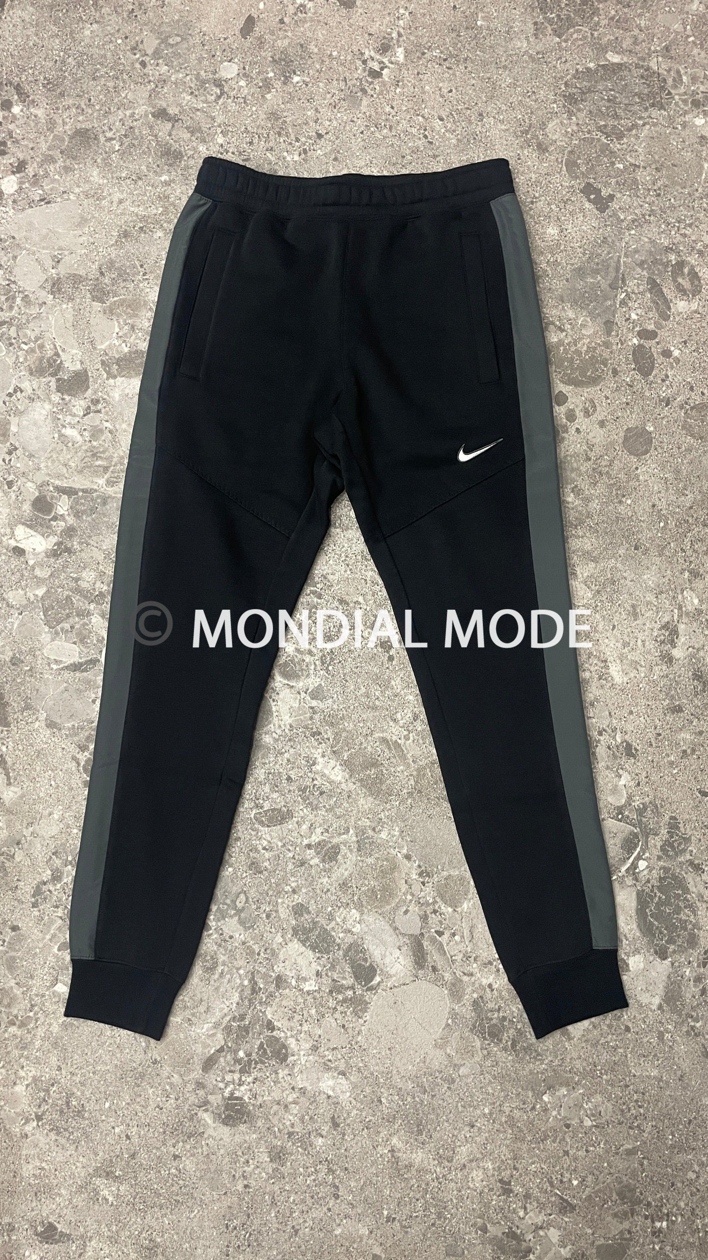 NIKE FLEECE TRACKSUIT