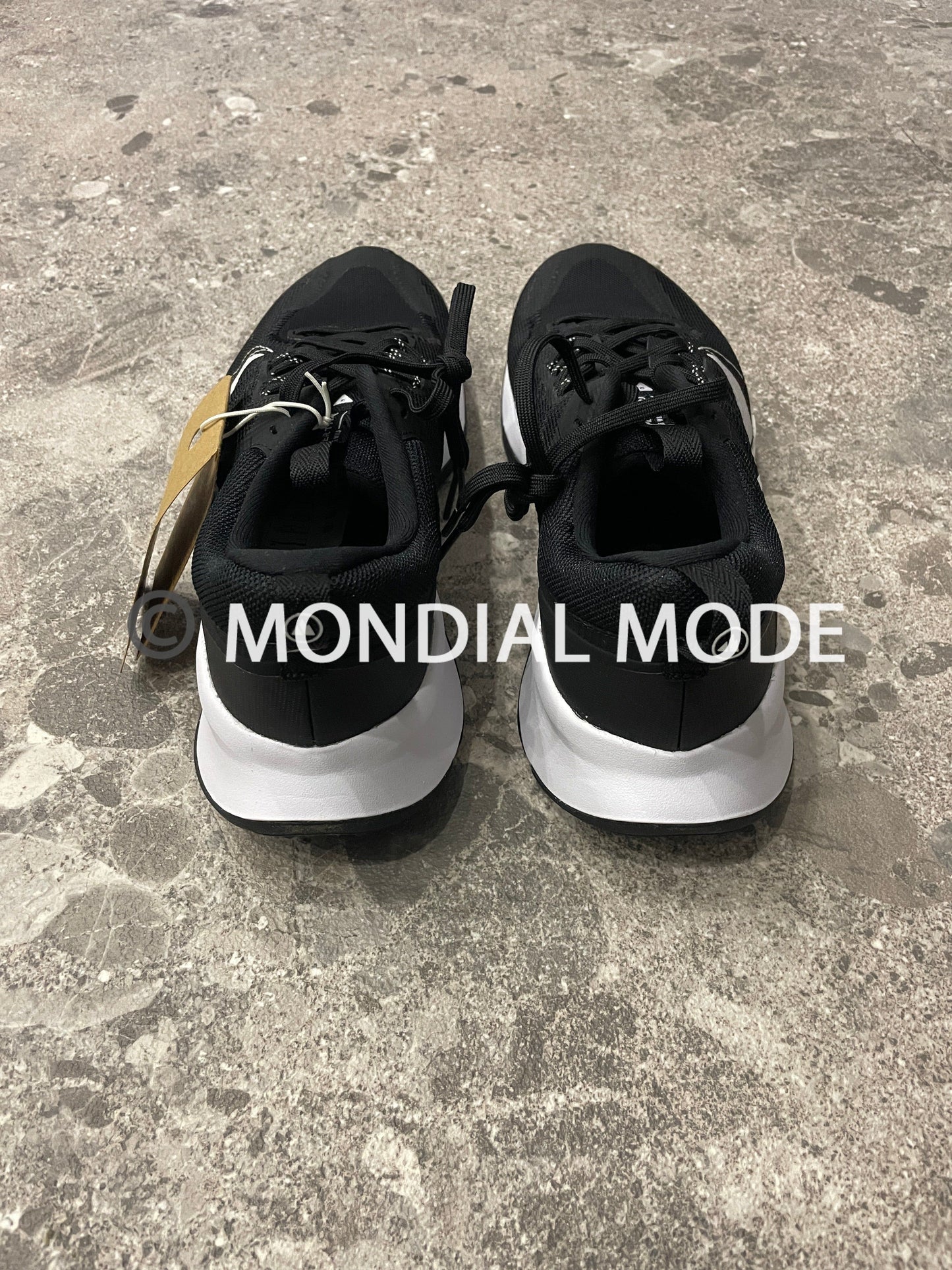 NIKE DM0822-001