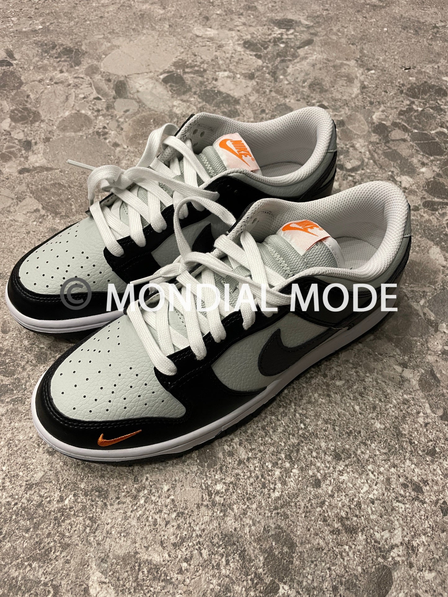 NIKE FN7808-001