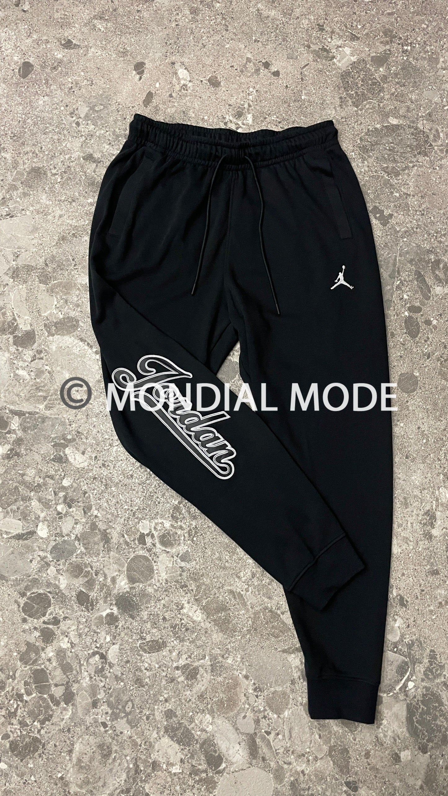 NIKE FN4669-010