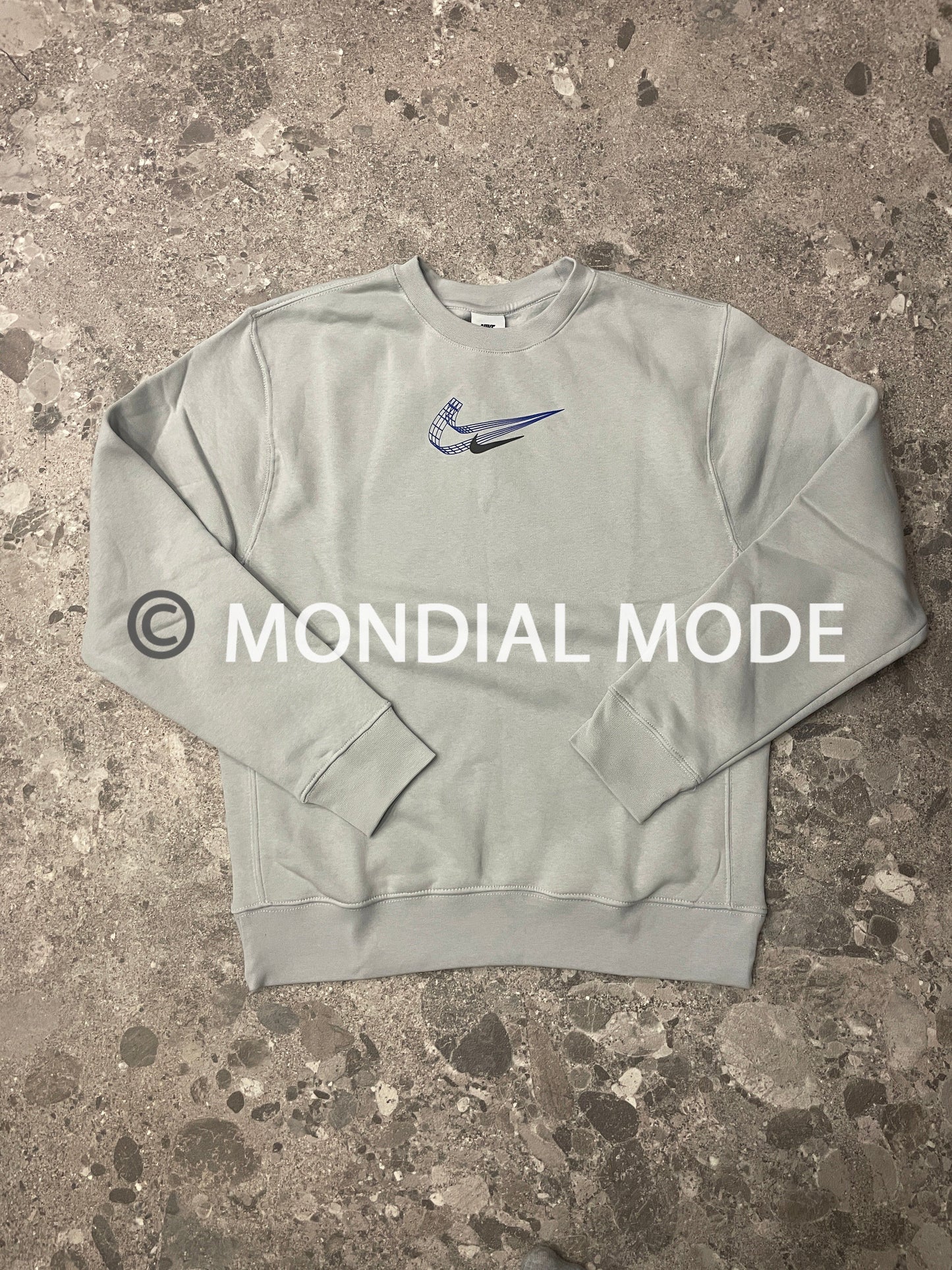 NIKE DV9137-097