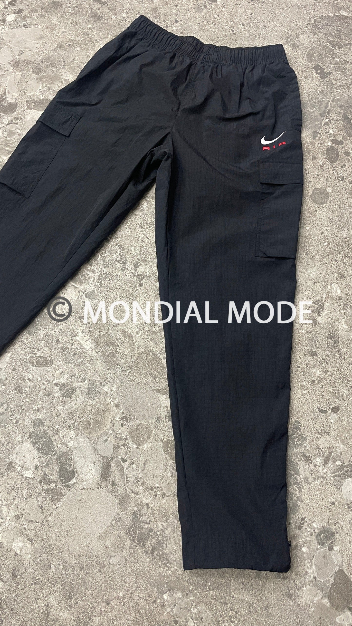 NIKE FZ8371-010
