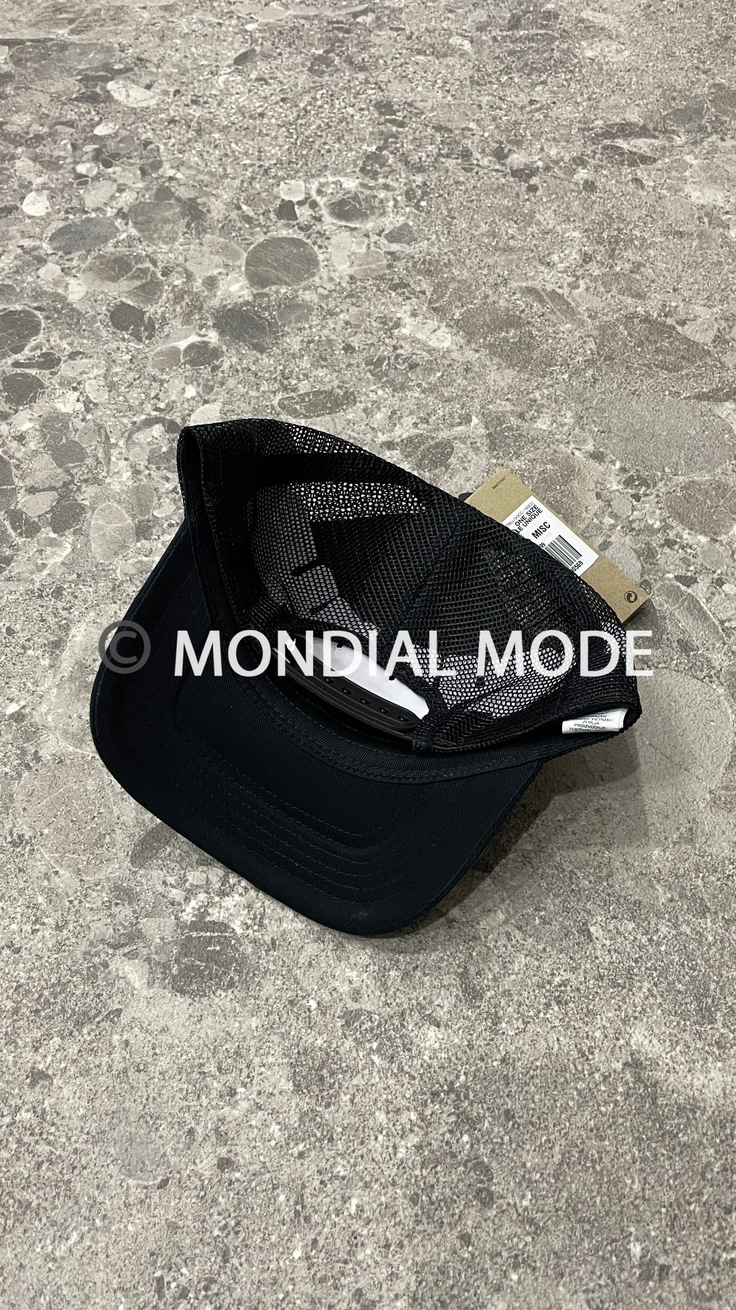 NIKE FN4885-010