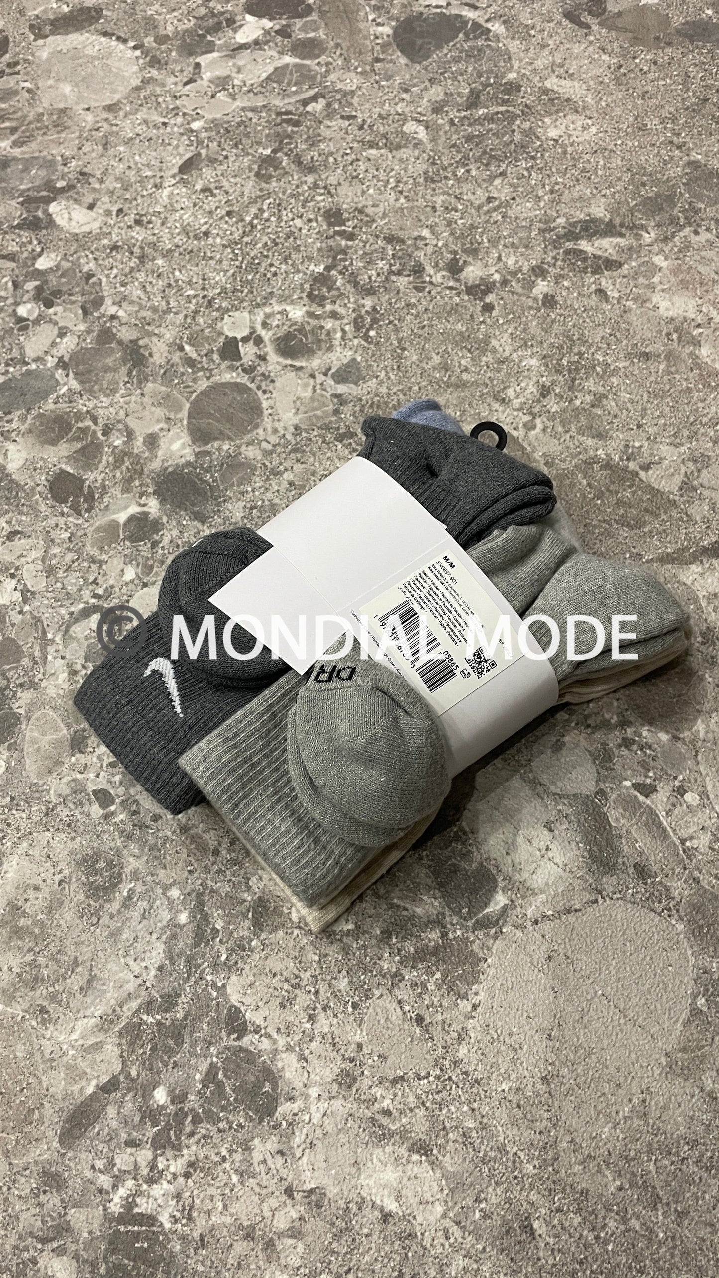 NIKE SX6897-901