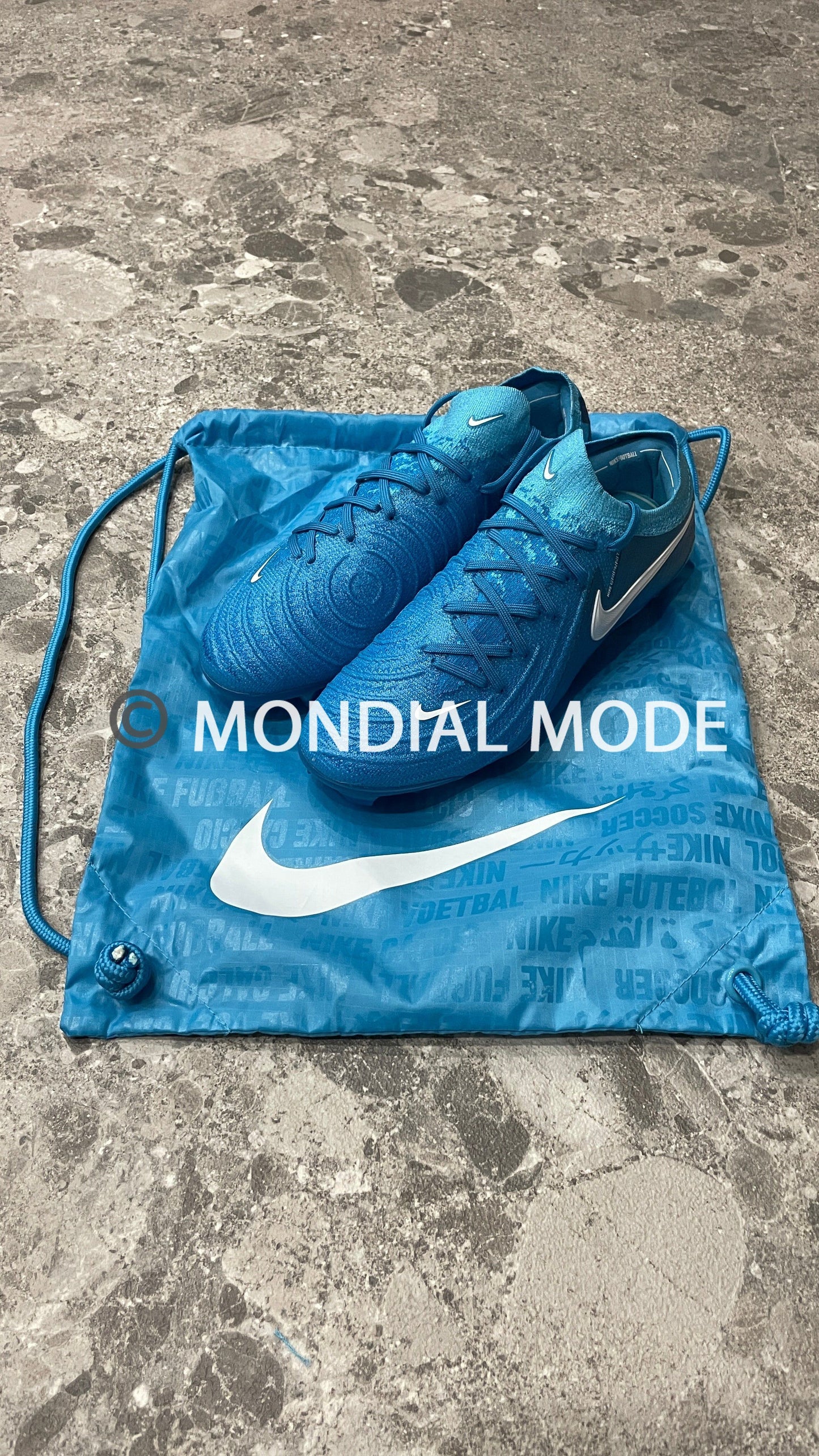 NIKE FJ2559-400