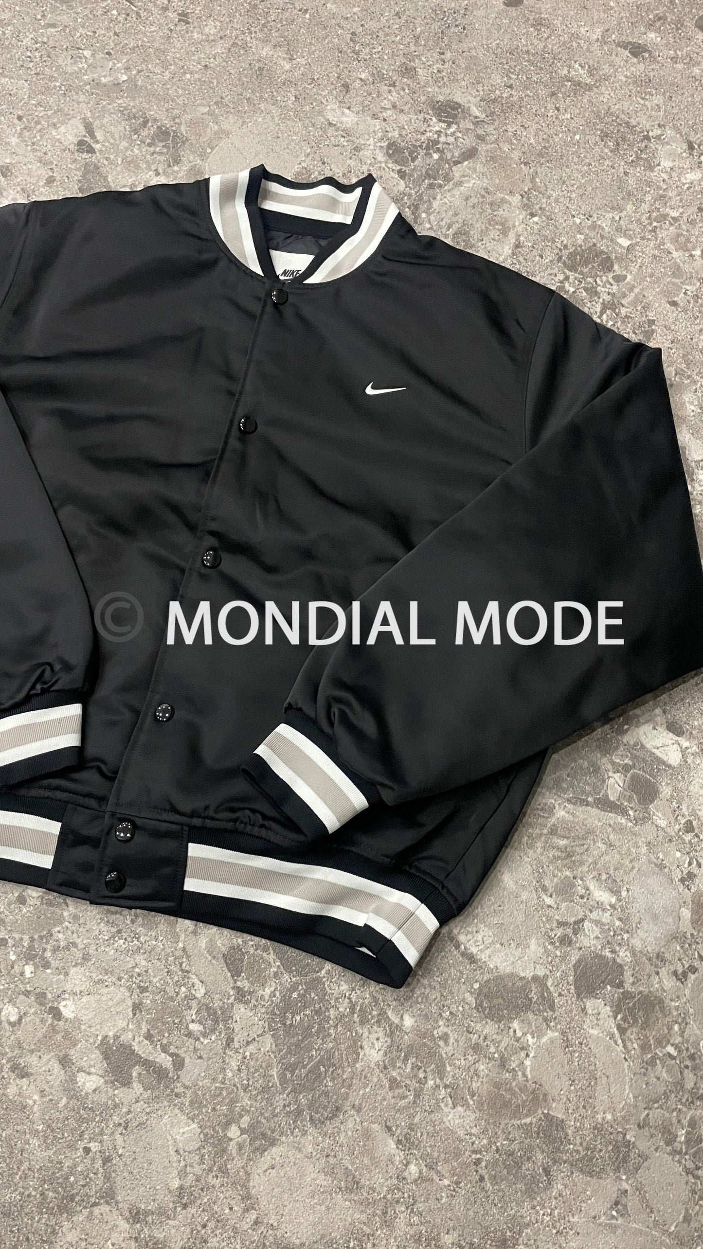 NIKE DX0658-010
