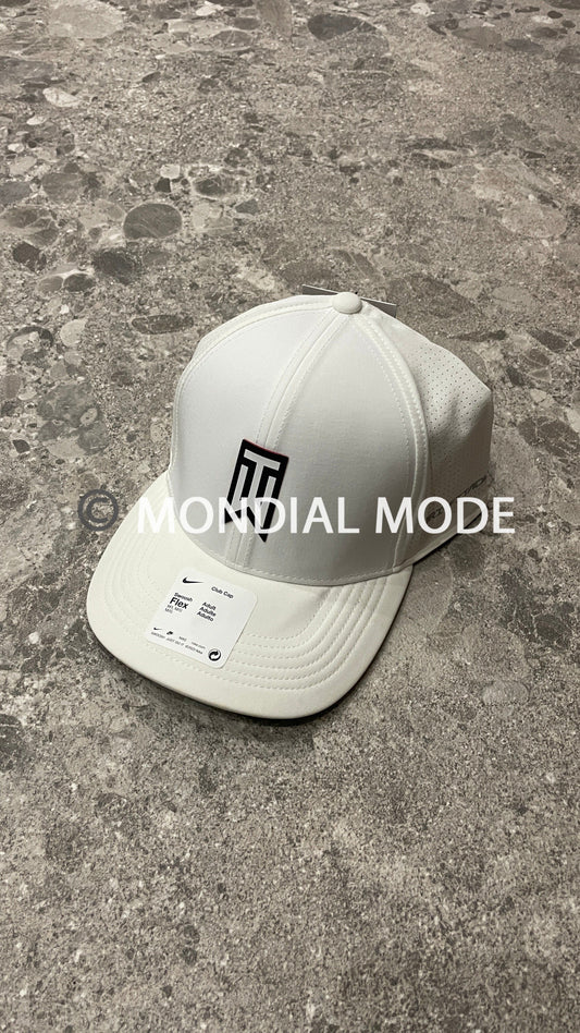 NIKE FB6454-100