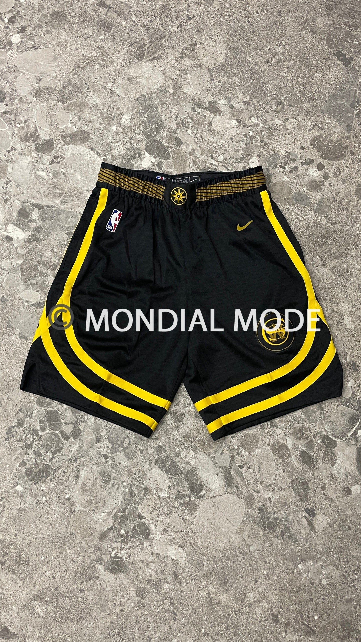 NIKE DX8702-010