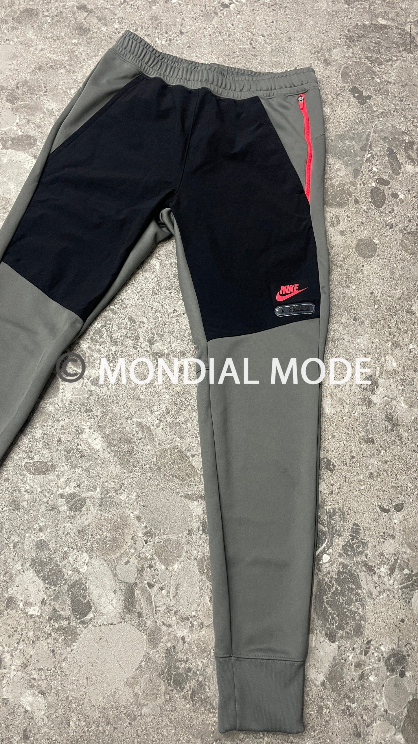 NIKE FB1436-029