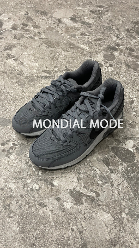 NIKE 629993-012