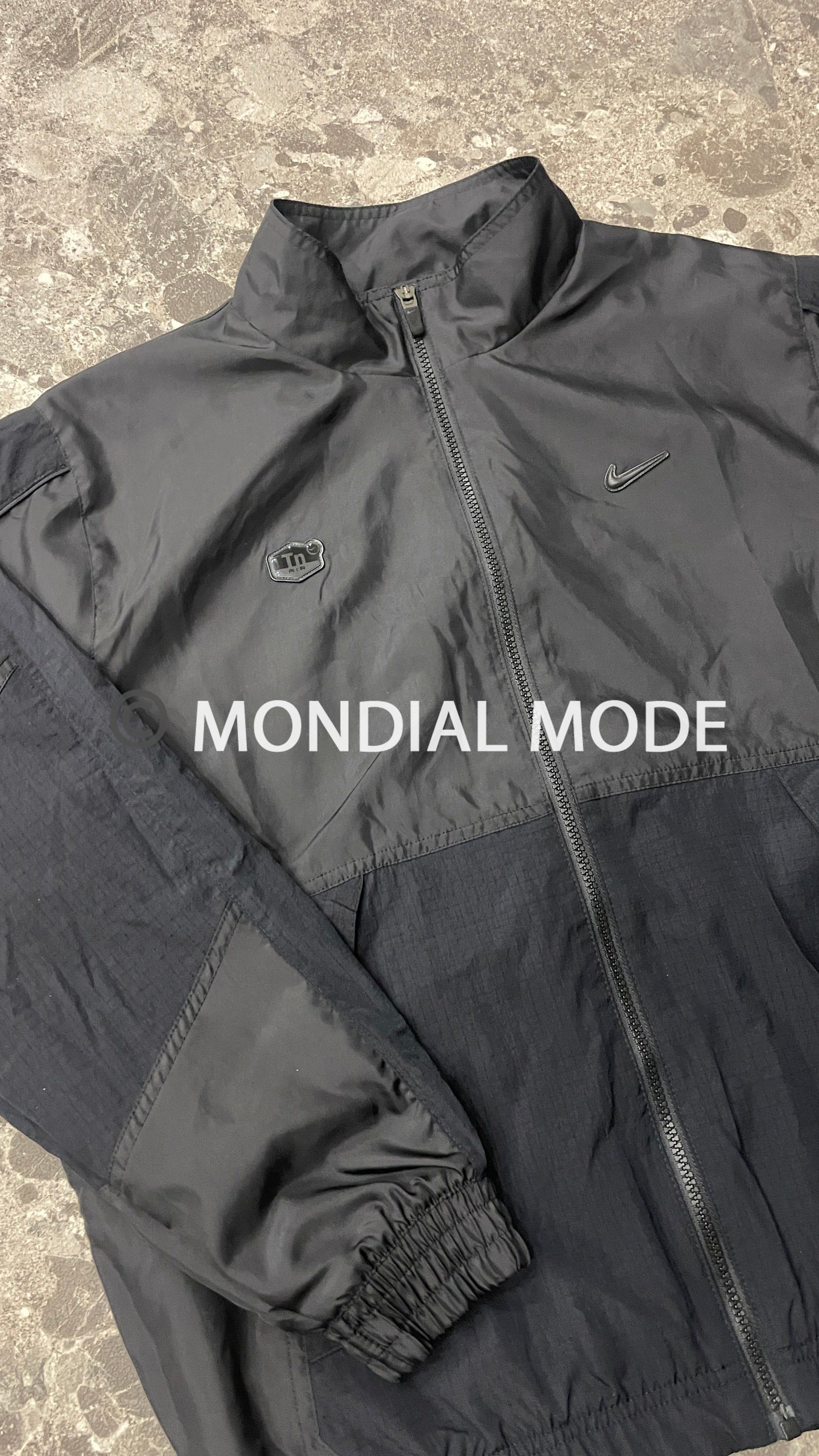 NIKE FV0064-010
