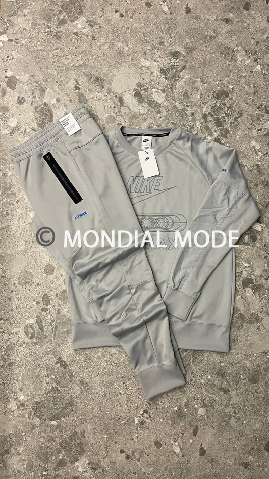 NIKE FN0239-077
