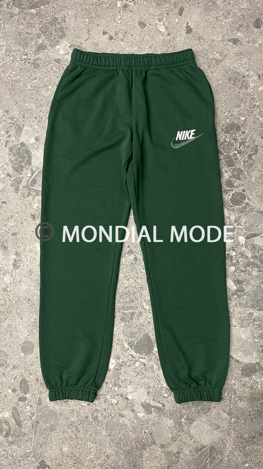 NIKE FB7687-323