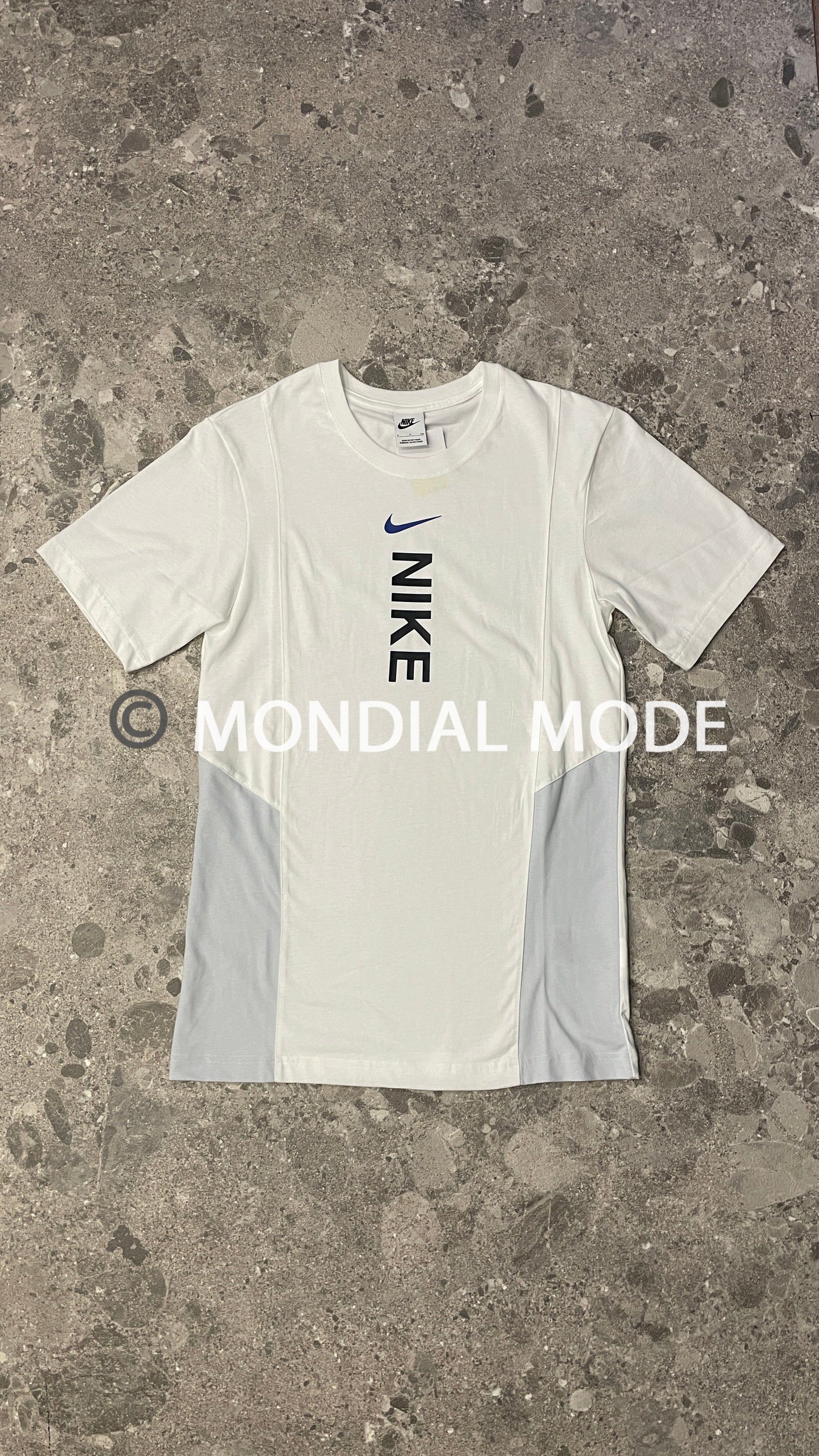 NIKE FB1433-100