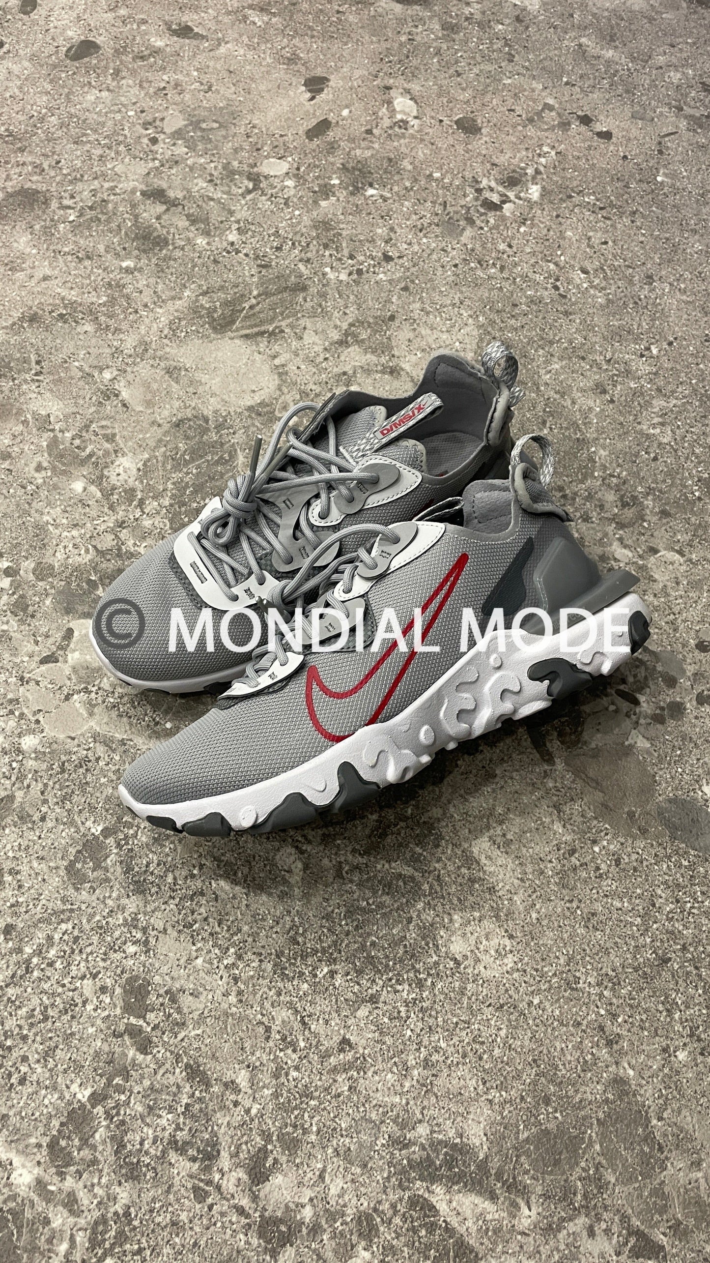 NIKE DM9460-002