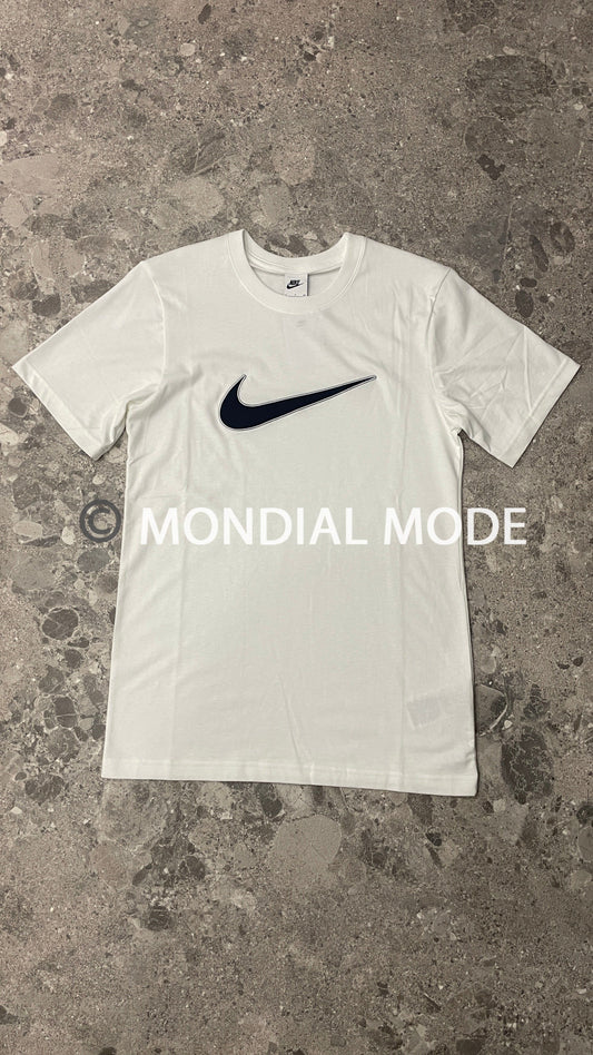 NIKE FN0248-100