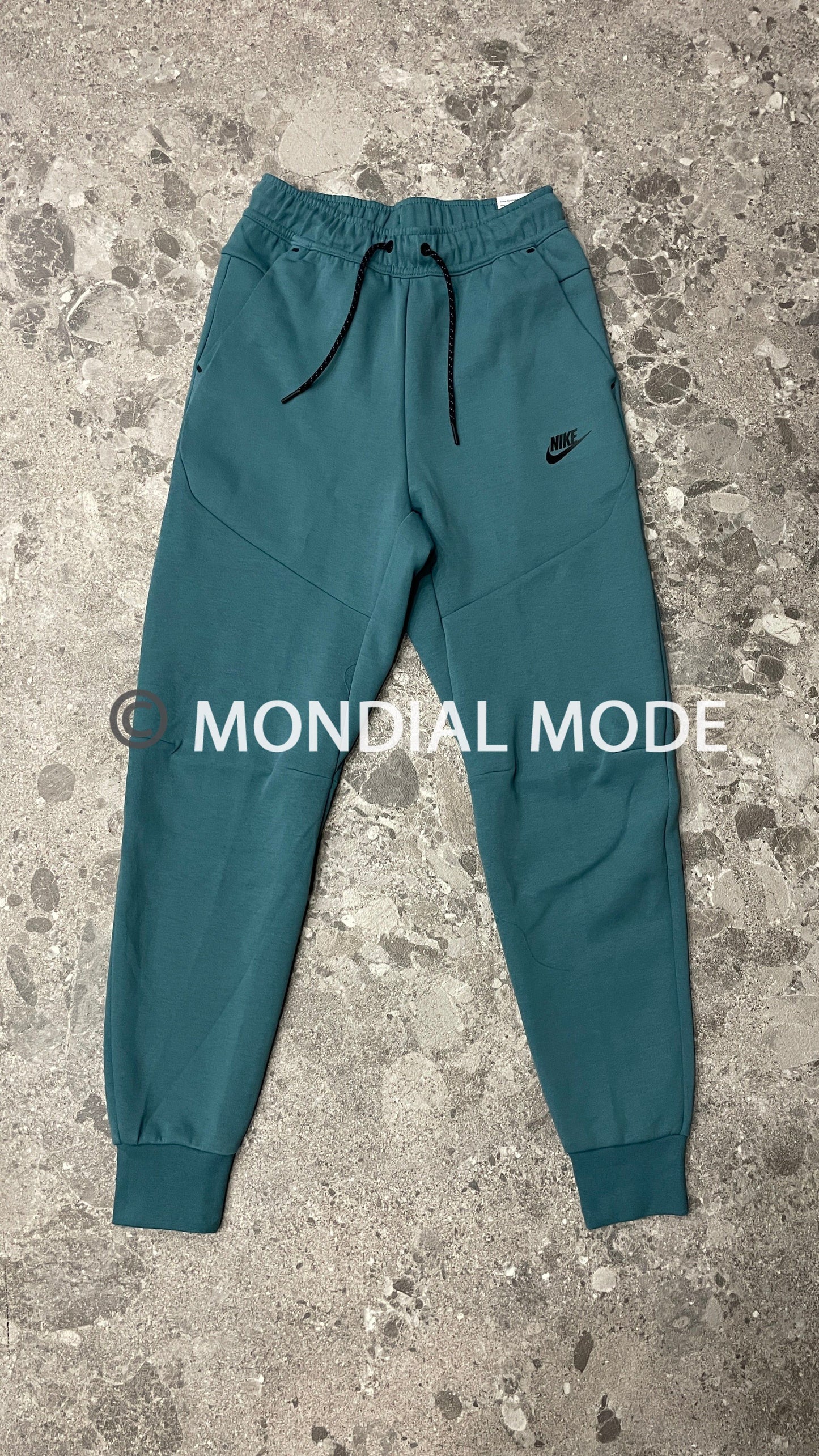 NIKE CU4495-381