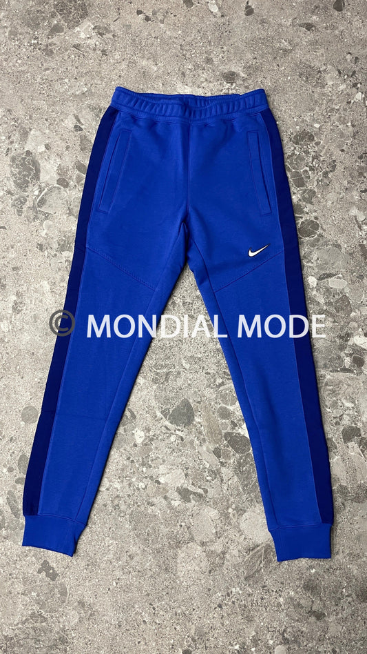NIKE FN0246-480