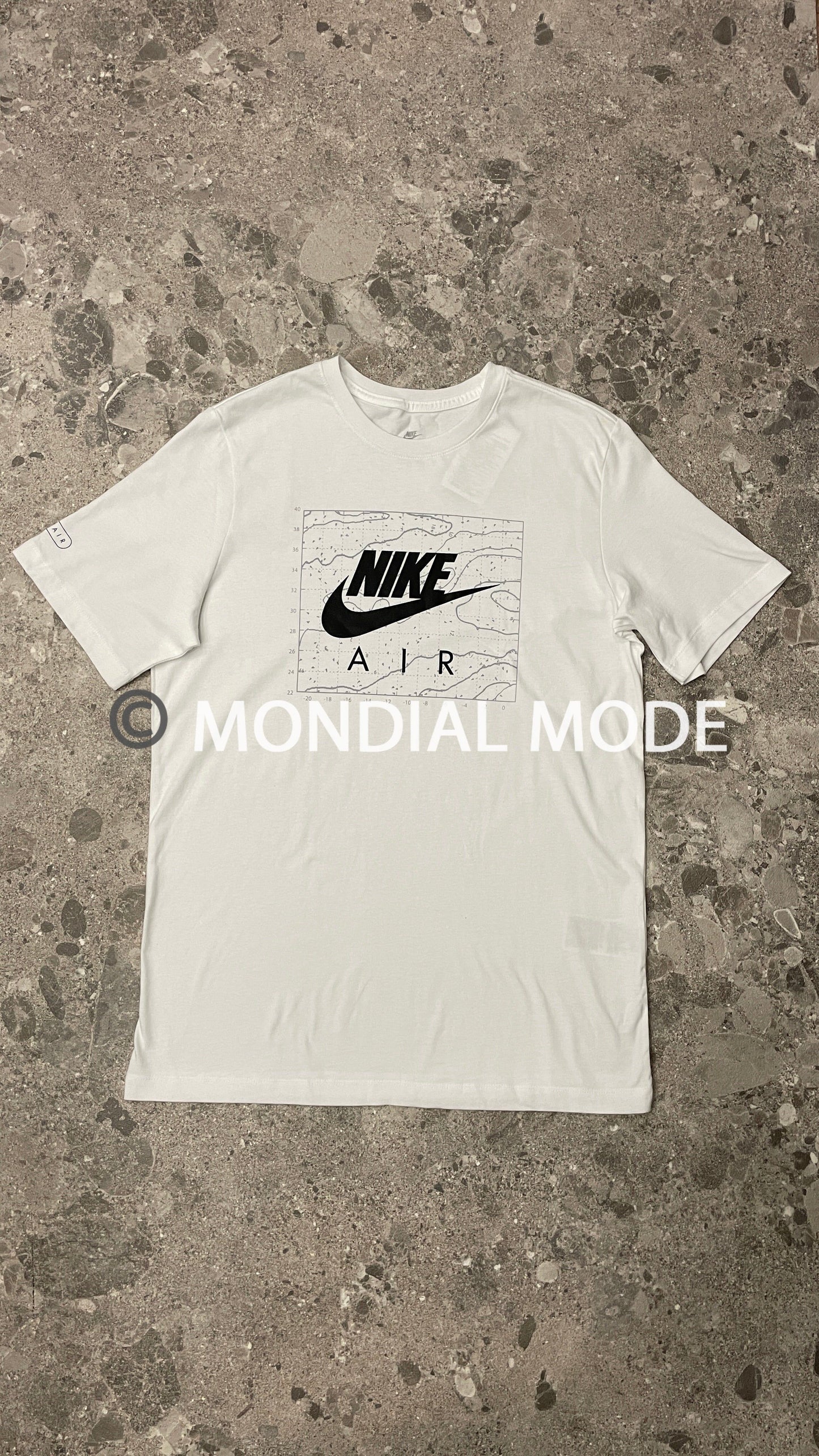 NIKE DM6339-100