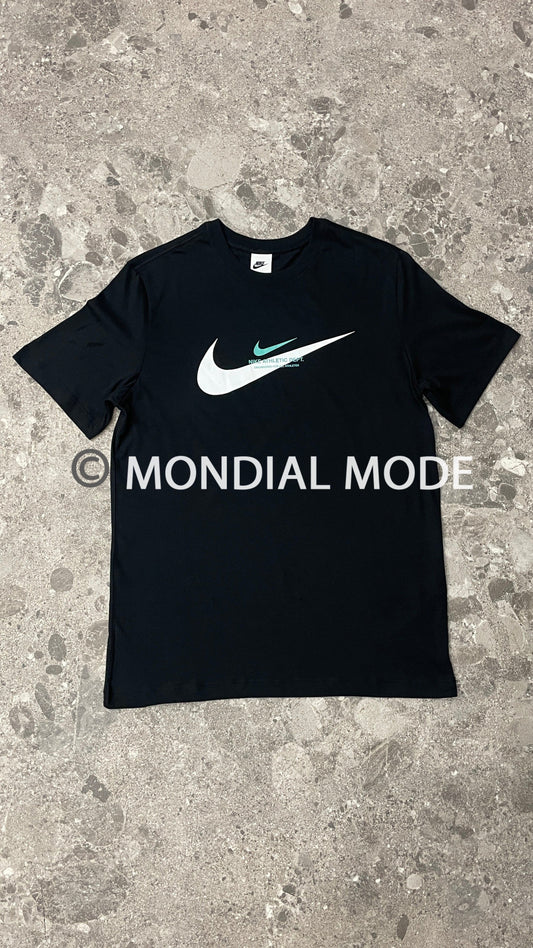 NIKE HF0557-011