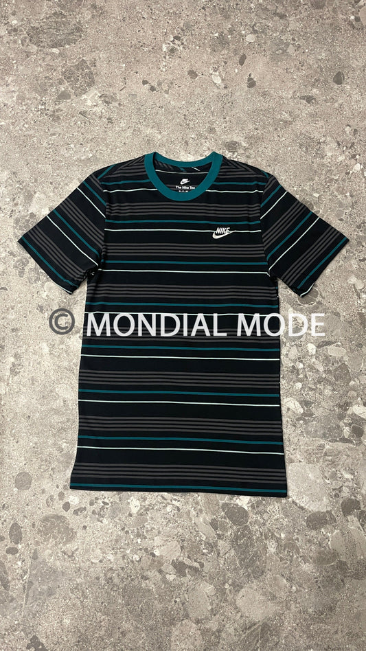 NIKE FD1358-010