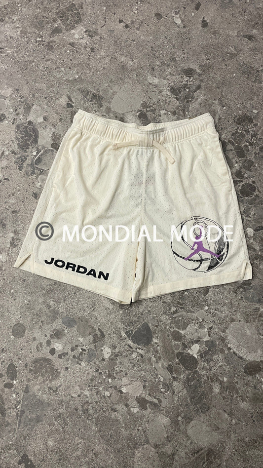 NIKE DZ0569-110