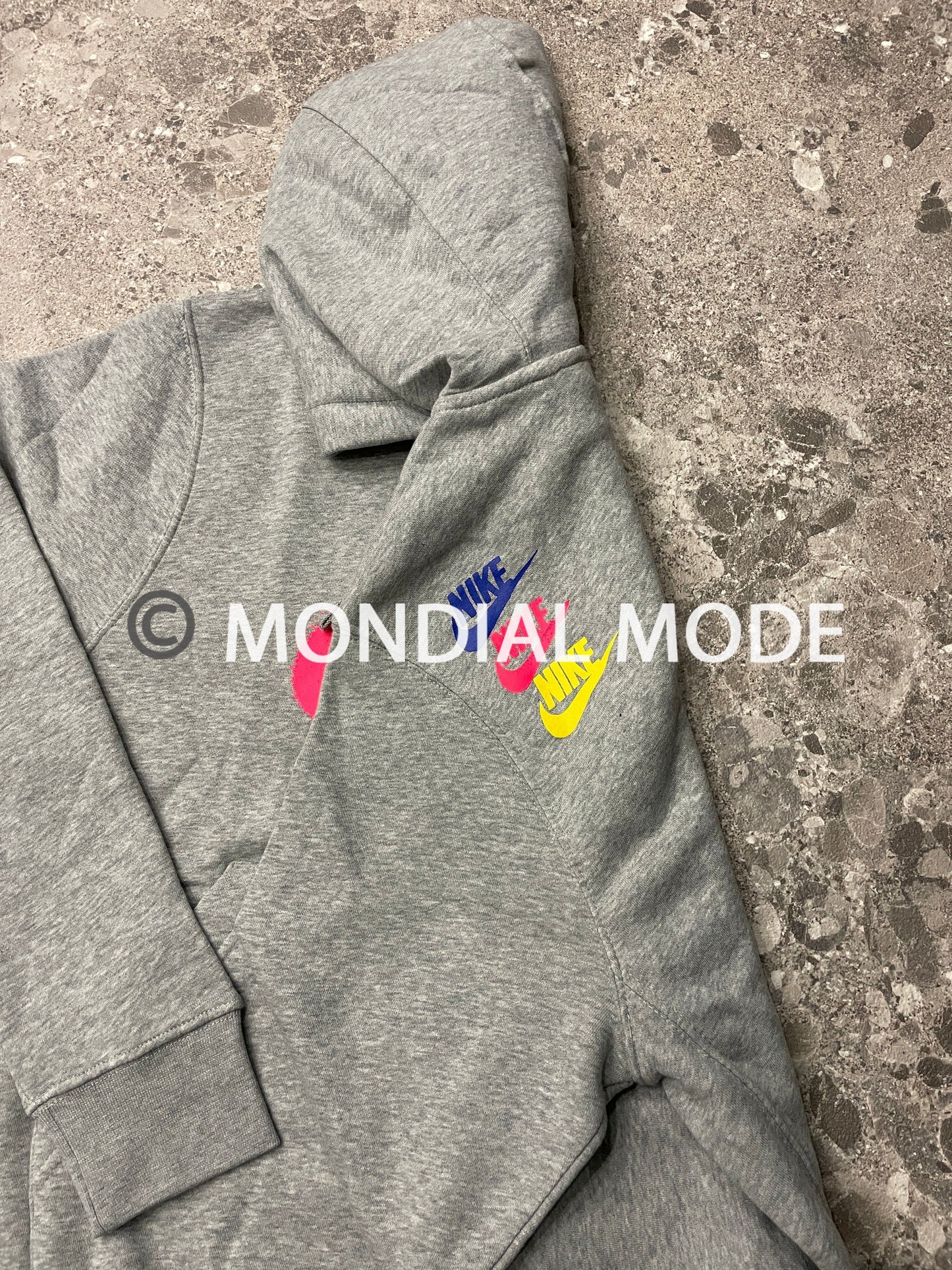 NIKE DZ2513-063