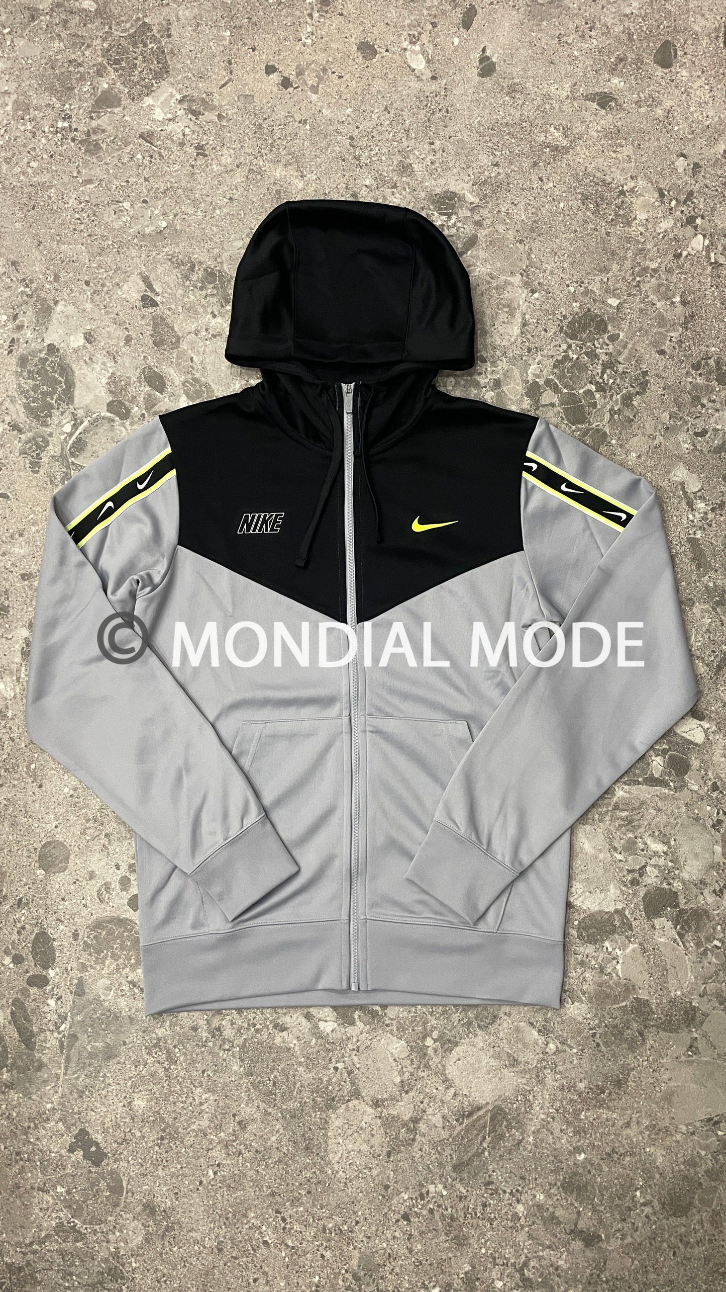 NIKE DX2025-014