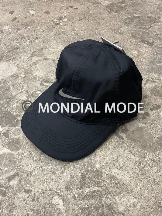 NIKE DC3598-010