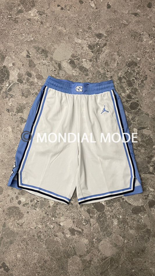 NIKE CD3170-100