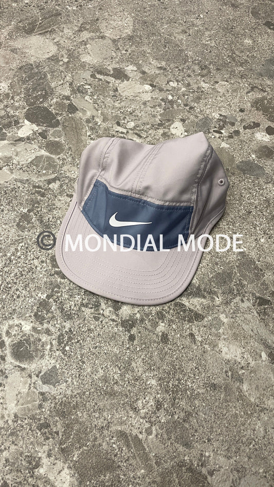NIKE FB5624-019
