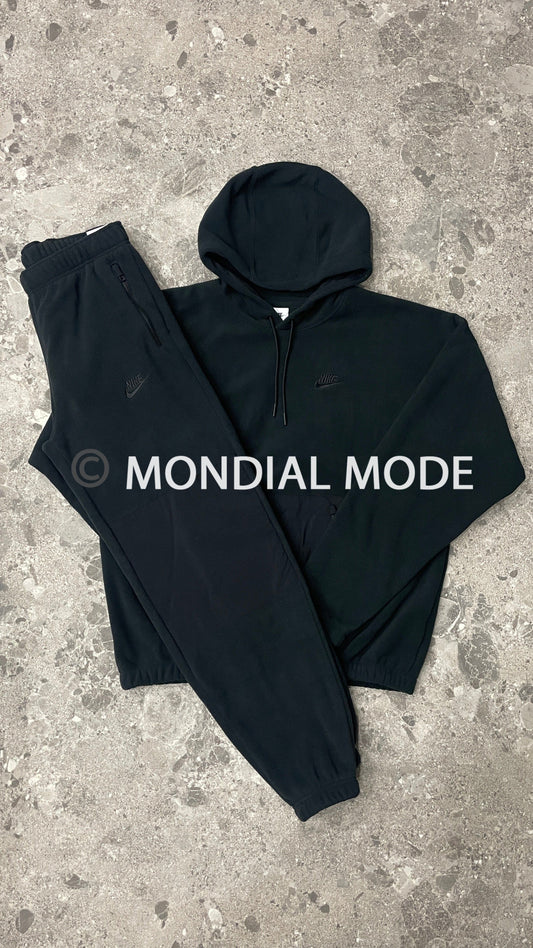 NIKE FLEECE TRACKSUIT