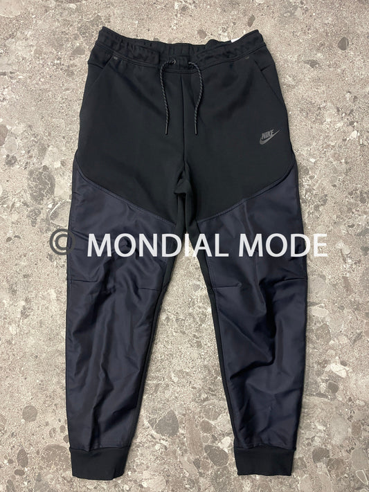 NIKE DR6171-010