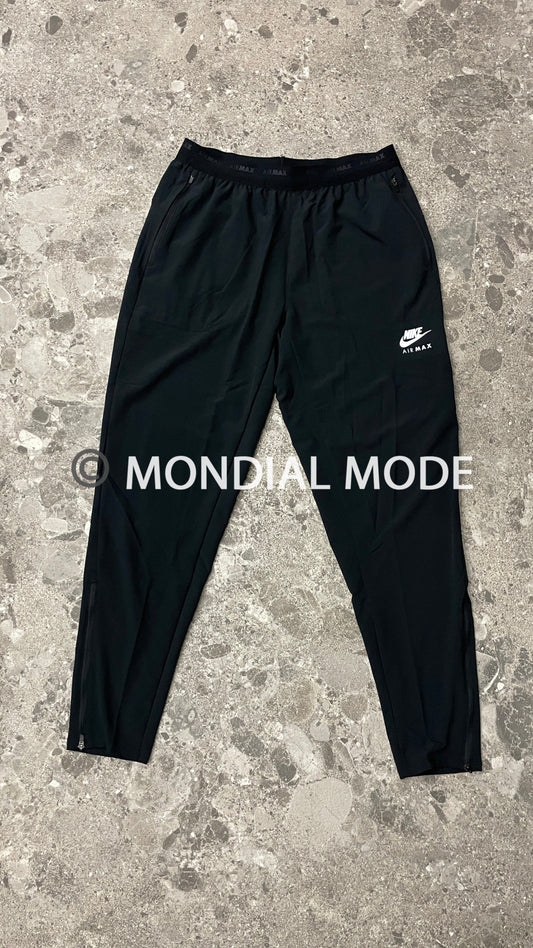 NIKE FQ2207-010